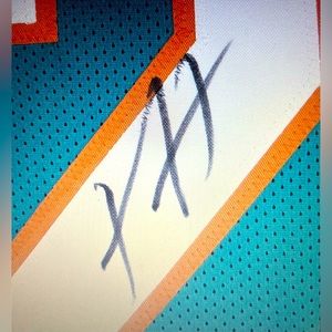 Xavien Howard Signed Jersey